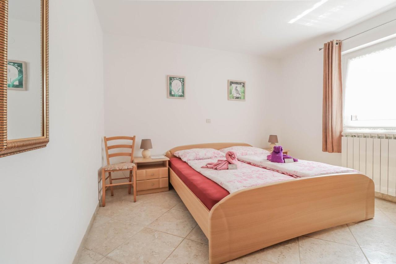 Pension Nina Umag Exterior foto